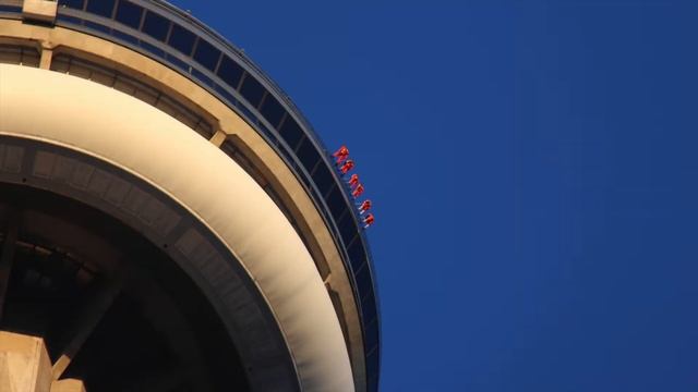 Toronto . Skyscrapers and the CN TOWER --- CANADA смотреть онлайн