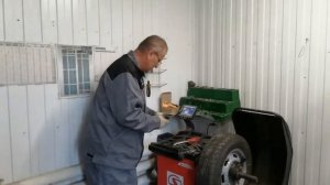 Калибровка балансировочного стенда Сивик Альфа Люкс  2 часть