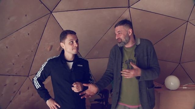 КУПОЛЬНЫЕ ДОМА НА ГЕКТАРЕ / АРТ-УСАДЬБА ГУСЛИЦА / ВЫПУСК 3 смотреть онлайн