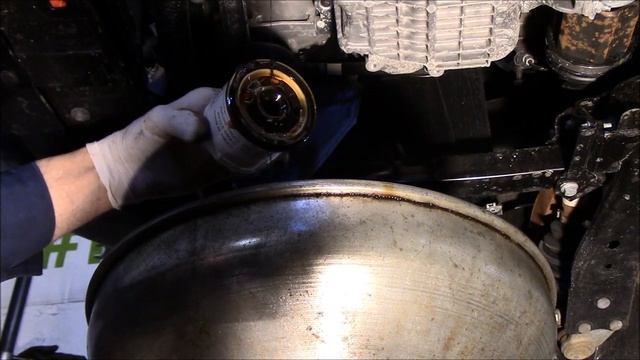 How to change the oil and reset the oil life on a 2017 Ford Escape смотреть онлайн