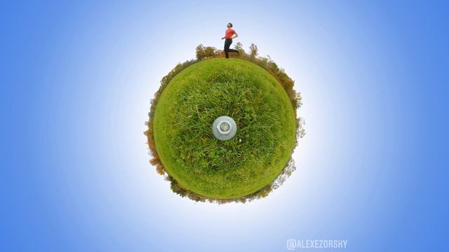 Tiny-planet DANGER! смотреть онлайн