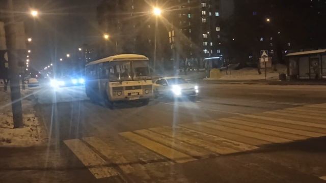 Москва, ул.Новокосинская Езда без света в тёмное время суток смотреть онлайн