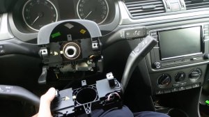 Skoda Rapid - активация бортового компьютера. Подрулевой переключатель