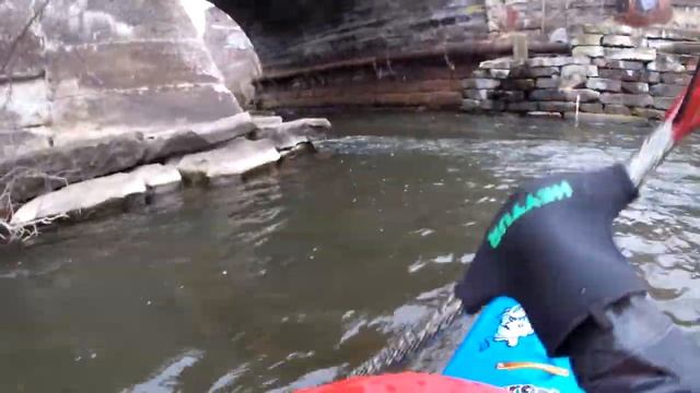 Riverbend Kayaking смотреть онлайн