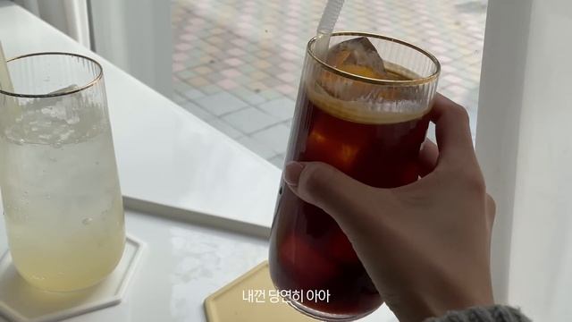 (sub) vlog 부지런히 움직인 주말 집콕 일상과 외출 일상, 애플워치 언박싱 하고 스트랩 바꾸기 смотреть онлайн