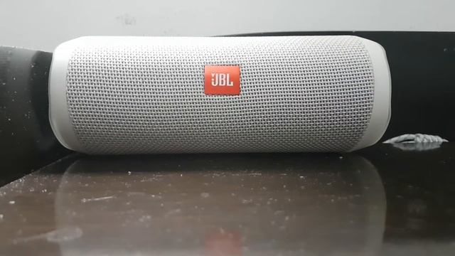 JBL GO vs JBL FLIP 4 vs JBL XTREME смотреть онлайн