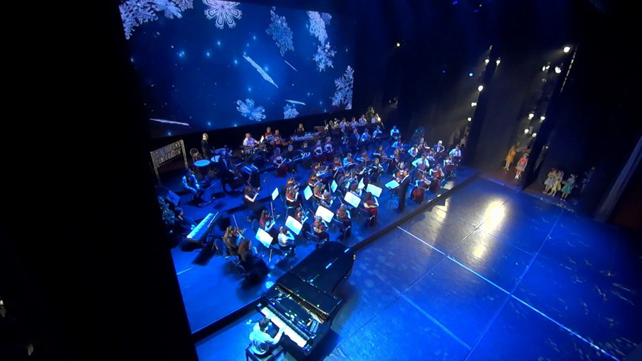 А.Цфасман "Снежинки" (сцена) смотреть онлайн