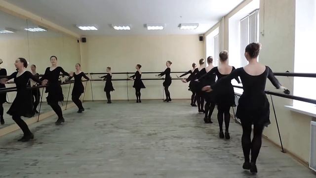 народный 2 курс девочки станок смотреть онлайн