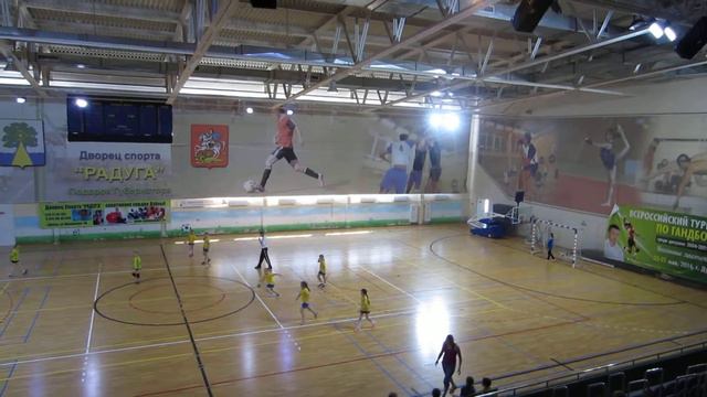 СШ 101 Москва / СПБ Кировский р-он (2) смотреть онлайн