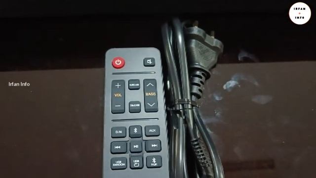 Samsung T400 Sound Bar Unboxing смотреть онлайн