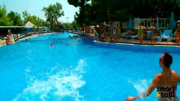 Larissa Green Hill Hotel