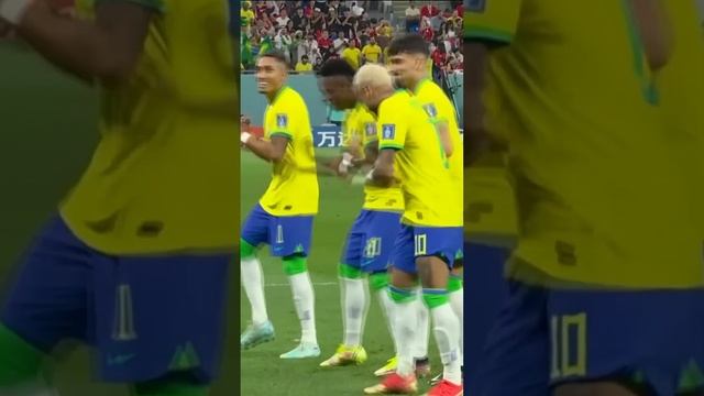 Кто круче: Сборная Бразилии или СШОР №1 «Текстильщик»? #shorts #футбол #спорт #бразилия #танцы