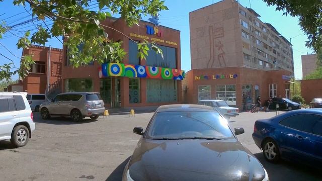 Walking Tour, Davitashen, Yerevan, Armenia. 4K 60 Fps #Yerevan#Armenia#WalkingTour