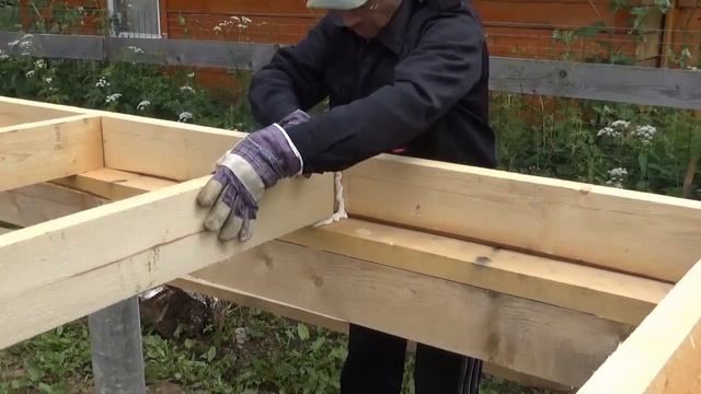 Строим маленький каркасный дом на сваях, для проживания, своими руками (ч. 7). Монтируем каркас пол смотреть онлайн