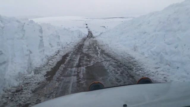 Дорога на Териберку 03.05.2020 г..mp4 смотреть онлайн