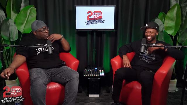 DIAMOND Talks Stone Love, Bass Odyssey, Father Pow, Rory, Mighty Crown, Rodigan, Richie Feelings смотреть онлайн