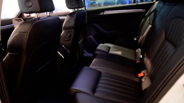 2018 New Skoda SuperB Combi Exterior And Interior