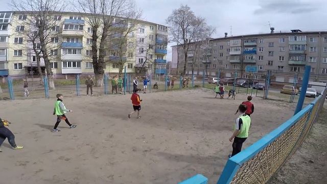 Футбол. Спадар пляцоукi, пр т Перамогi 23. Чацверты тур. Вясна 2017. Гомель. смотреть онлайн