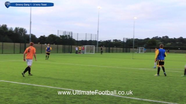 Ultimate Football 6aside Highlights - Welwyn Garden City: Groovy Gang vs Ivory Toast смотреть онлайн
