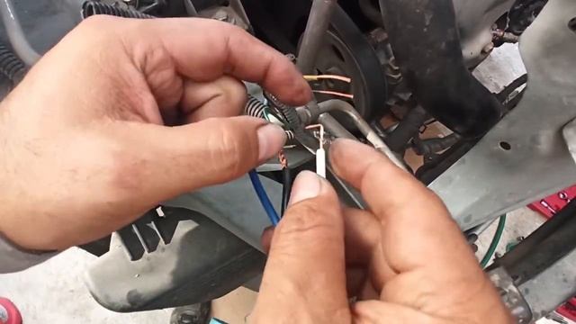 COMO CAMBIAR CONECTOR PARA FARO H4 смотреть онлайн