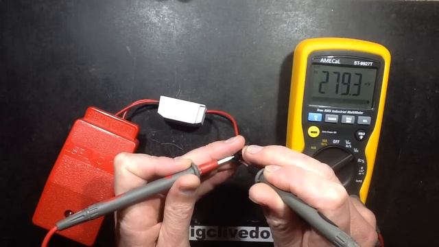 Random tests on an inline 3W LED lamp driver. (Including short circuit.) смотреть онлайн