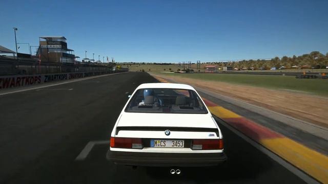 BMW 635 CSI vs. Zwartkops Raceway | Assetto Corsa смотреть онлайн
