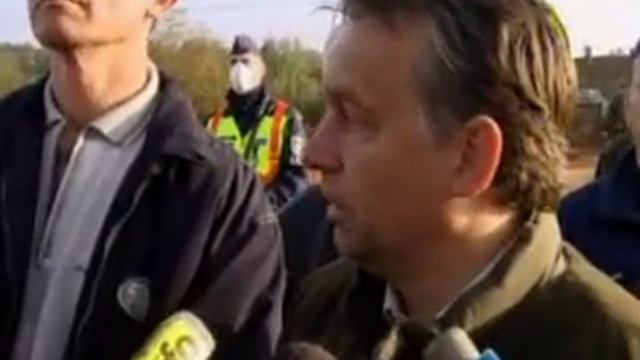 Токсичные вещества из завода Венгрии попали в Дунай смотреть онлайн