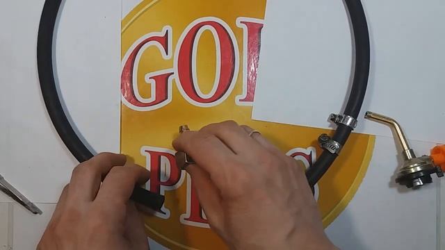 ГАЗОВЫЙ АДАПТЕР-ПЕРЕХОДНИК ЗА 5 МИНУТ! ДЛЯ ЗАПРАВКИ ГАЗОВЫХ БАЛЛОНОВ! смотреть онлайн