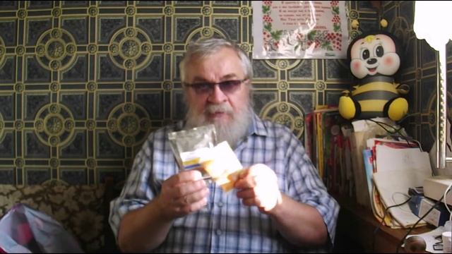 подкормка пчел в зиму - что надо добавлять к сиропу, а что лучше не добавлять смотреть онлайн