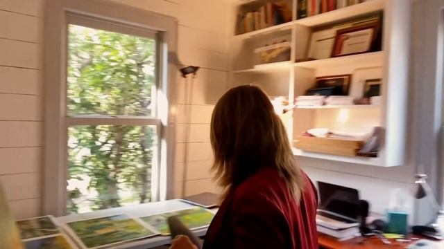 73 Questions With Esther Perel | Vogue смотреть онлайн