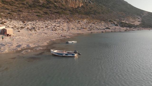 FLIGHT OVER PARADISE (4K UHD) - Relaxing music and beautiful videos of nature paradise. смотреть онлайн