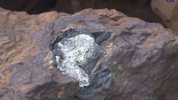 Бакальское железорудное месторождение (УЛУЧШЕННОЕ ВИДЕО)