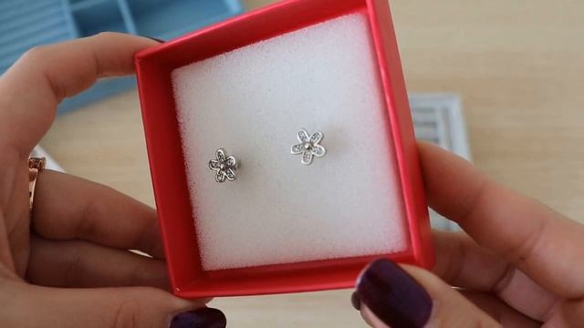 Моя бижутерия. СЕРЬГИ. Часть 1: серьги-гвоздики. смотреть онлайн