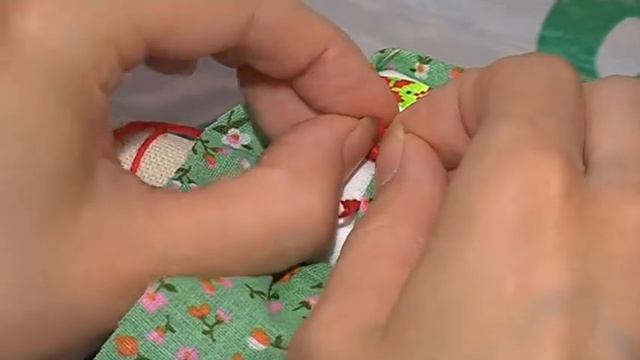 Броши-ромашки и кукол-неразлучников учили делать в музее археологии смотреть онлайн