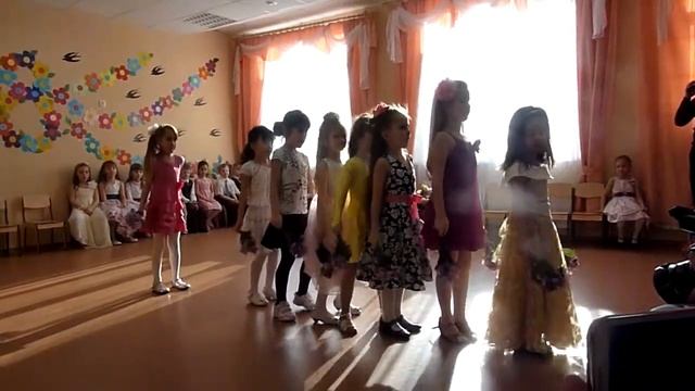 танец с цветами смотреть онлайн