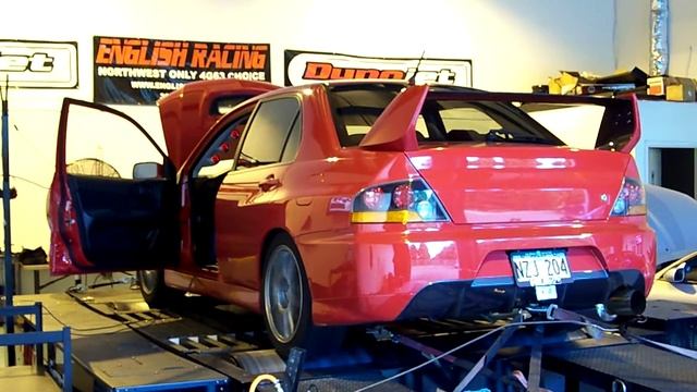 Evo 8, 5th pull @ English Racing's shop смотреть онлайн