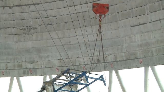 Демонтаж опалубки градирни на втором блоке ЛАЭС-2 смотреть онлайн