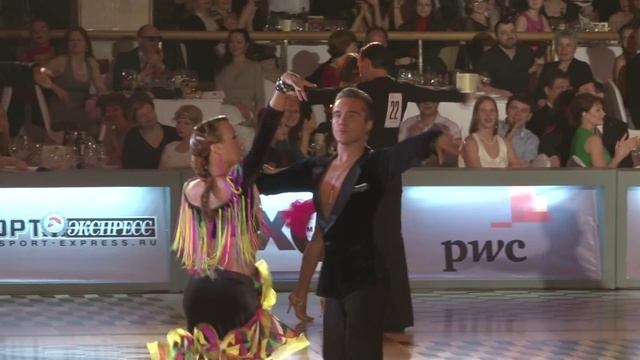 Evgeniy Smagin - Polina Kazatchenko, 1/4 Samba смотреть онлайн