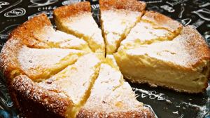 ПОТРЯСАЮЩИЙ ВКУСНЫЙ ДЕСЕРТ СЫРНЫЙ ТОРТ / Домашний Чизкейк по-немецки на скорую руку