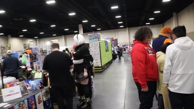 Finding Rare Funko Pops for Cheap at Anime Comic Con! смотреть онлайн