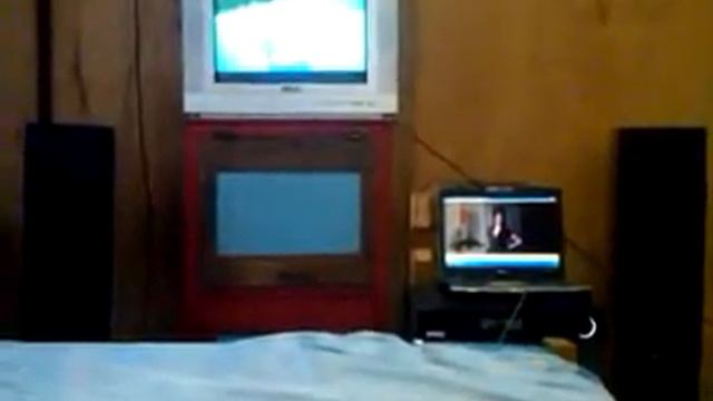 HK 3490 with Carnival 8 speakers смотреть онлайн
