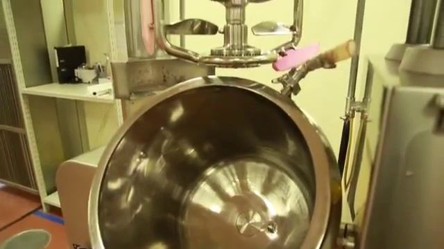 Этапы производства губной помады. ОРИФЛЭЙМ смотреть онлайн