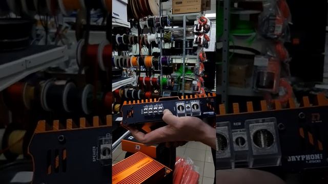 Дикий моноблок Dl Audio Gryphon Pro 1.2500 смотреть онлайн