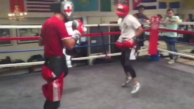 Bekman Soylybaev sparring Erik Ruiz at Wild Card West смотреть онлайн