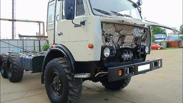 Пять грузовиков-вездеходов из СССР, которым водители присвоили интересные прозвища! смотреть онлайн
