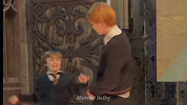 Cute Oliver and James Phelps Behind the Scenes #harrypotter #phelpstwins смотреть онлайн
