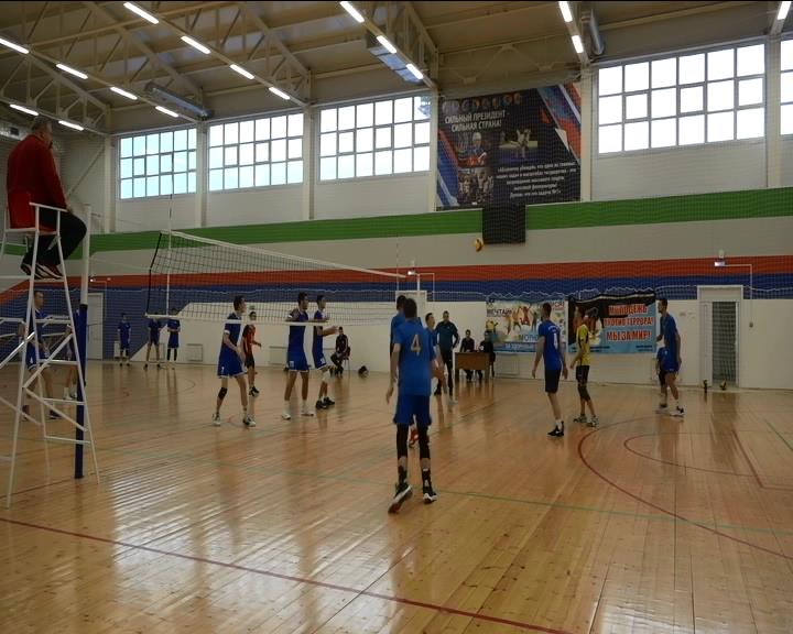 Чемпионат по волейболу прошел в спортивном комплексе смотреть онлайн