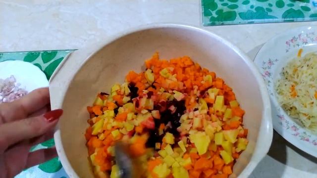 Винегрет с изюминкой. Delicious Vegetable Salad.
