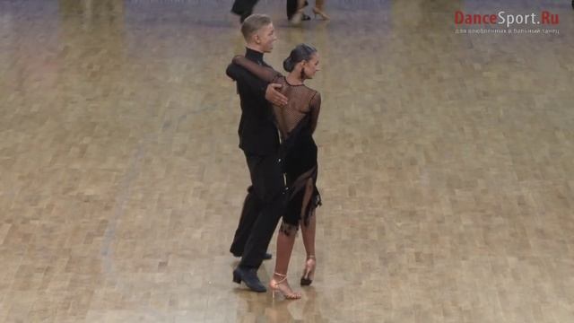 Мазур Станислав - Ливенцева Кристина, 1.2 Cha-Cha-Cha смотреть онлайн