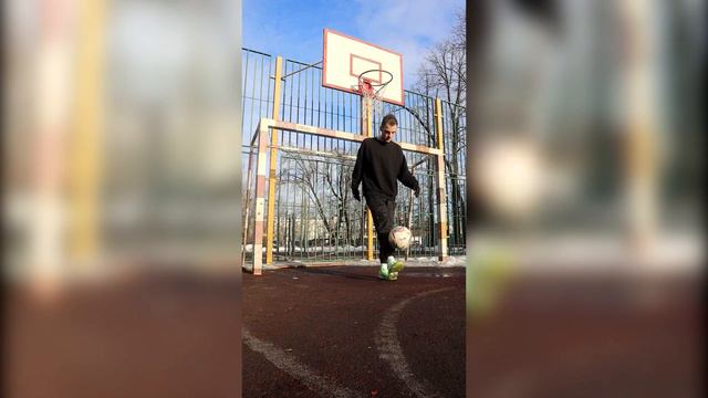 НАЧЕКАНИЛ МЯЧ БОЛЬШЕ 1000 РАЗ? смотреть онлайн